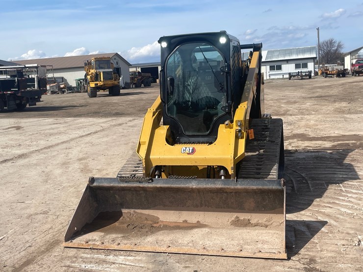 #4052-•-2021-cat-rubber-track-skid-steer-image-2