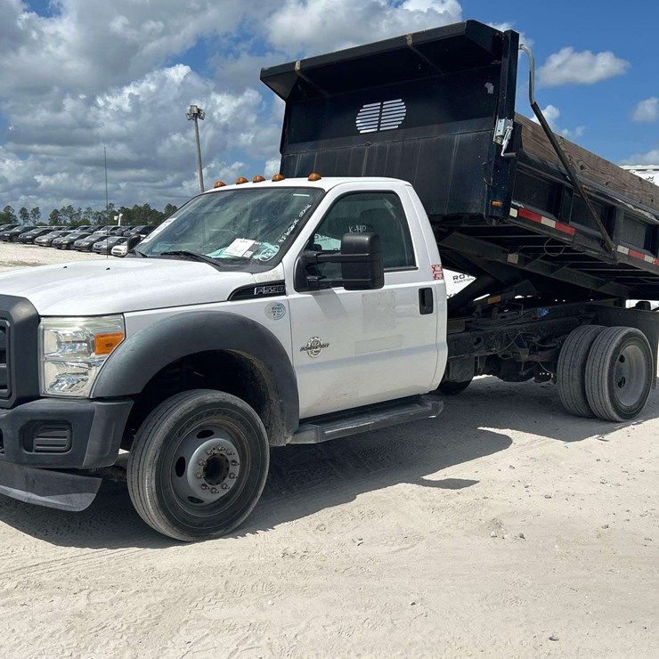 2016 FORD F550