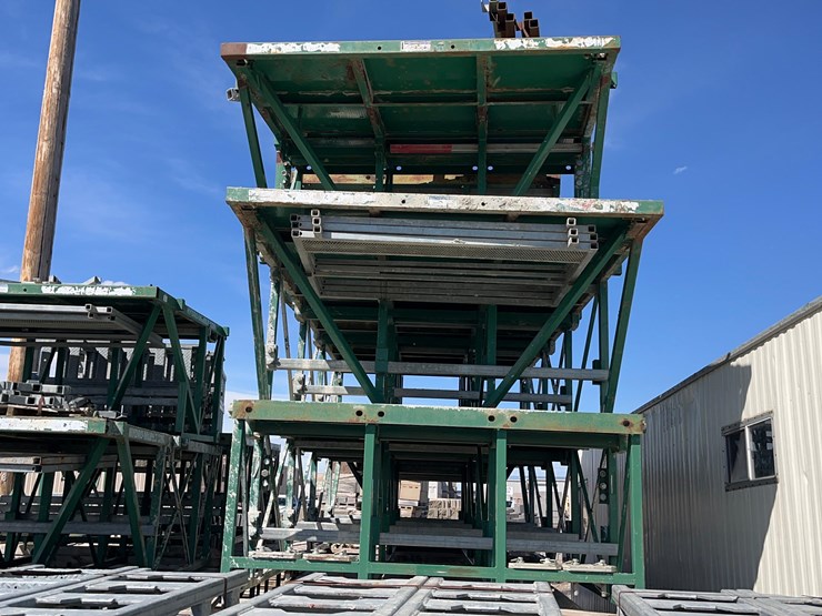 2--hydro-mobile-mast-climbing-work-platform-scaffolding-image-60