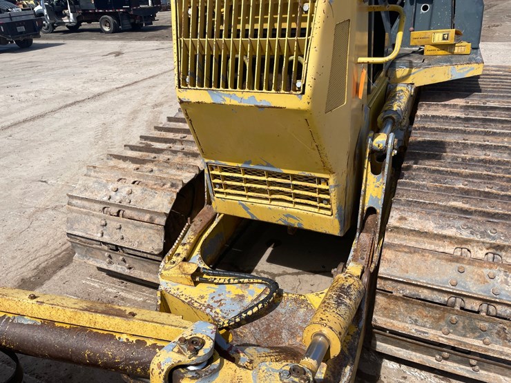1999-komatsu-d41p-image-31