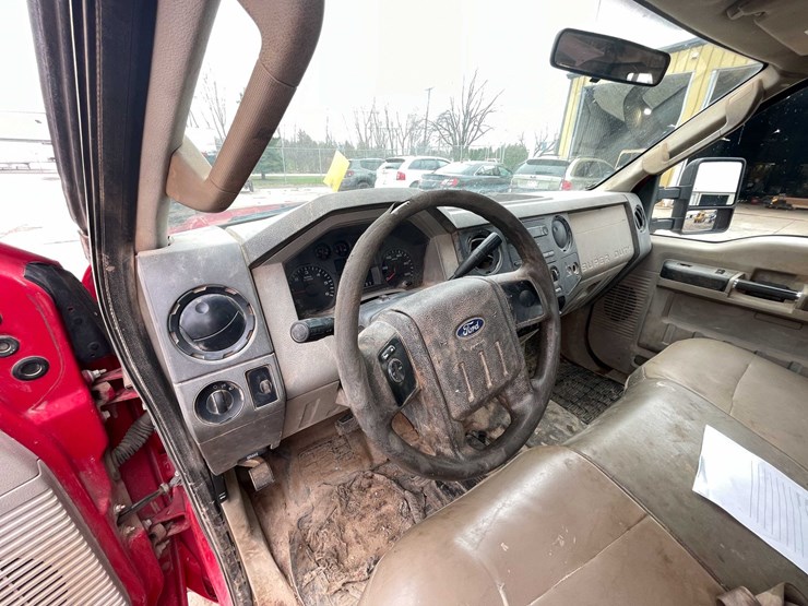 2008-ford-f550-xl-image-100