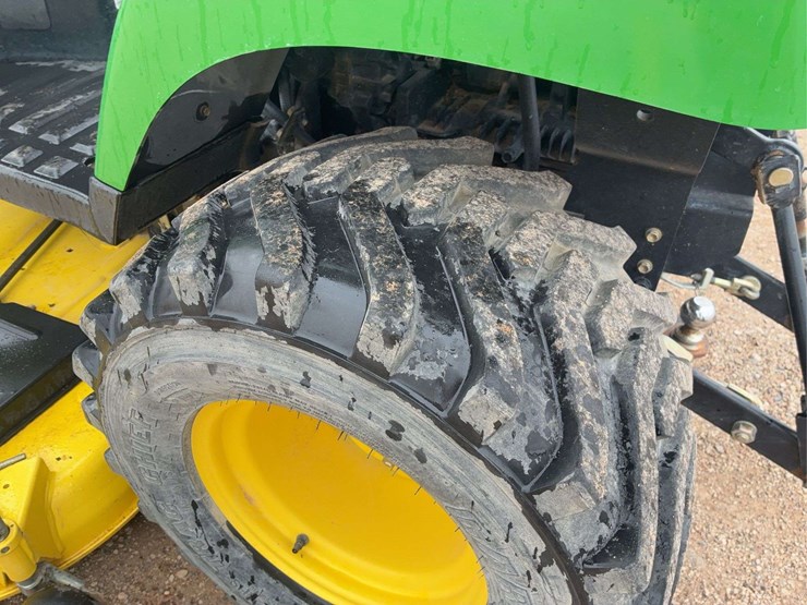 2006-john-deere-2305-image-24