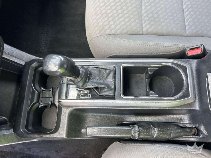 2020-toyota-tacoma-image-25
