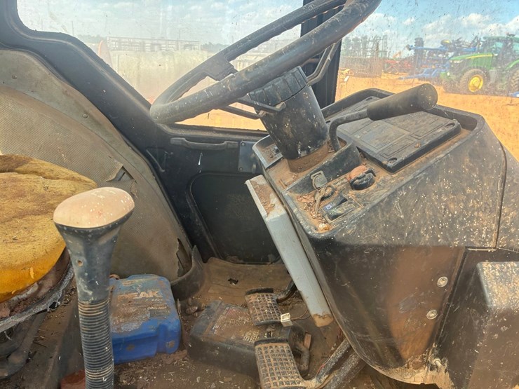 case-ih-4230-image-12