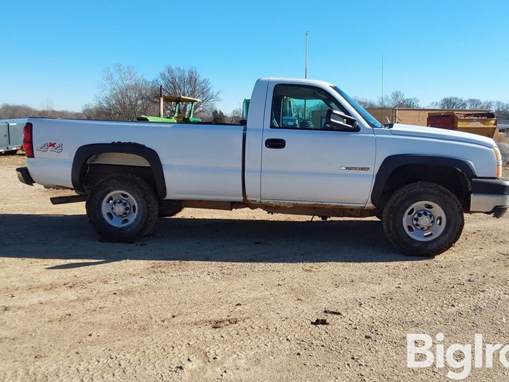 2006-chevrolet-2500-image-4