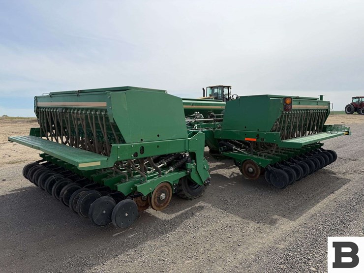 2012-great-plains-3s-3000hd-image-5