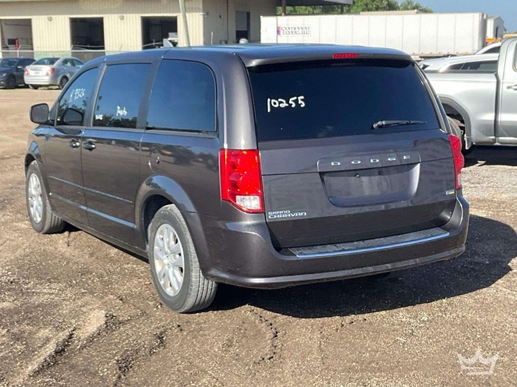 2017-dodge-grand-caravan-image-4
