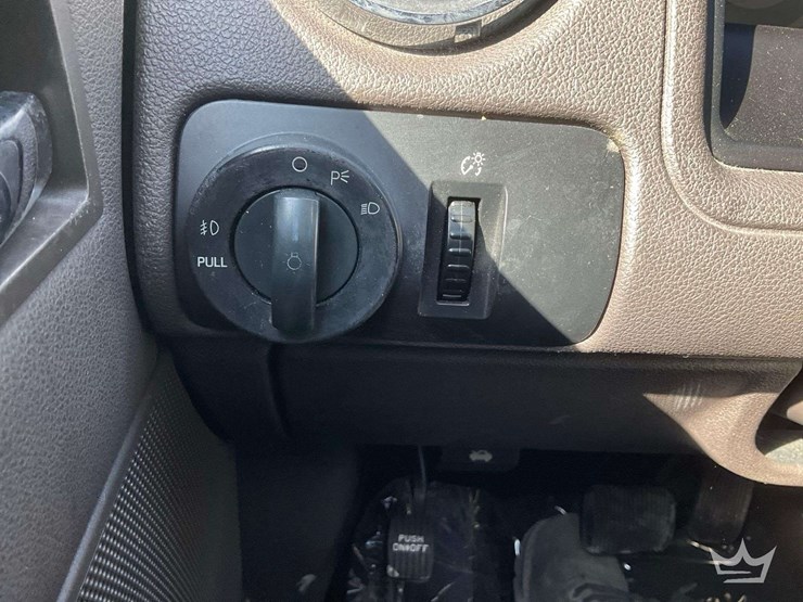 2008-ford-taurus-x-image-16