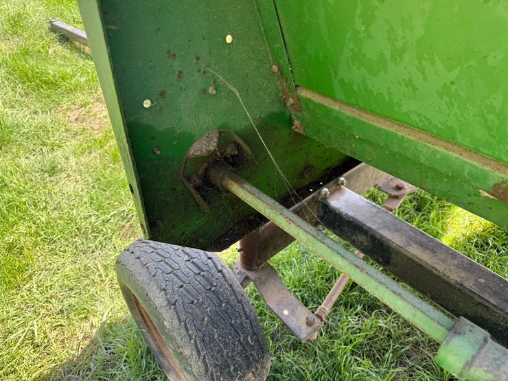 john-deere-8-image-33