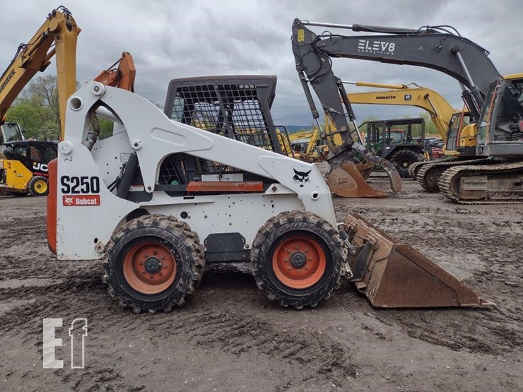 2007-bobcat-s250-image-3