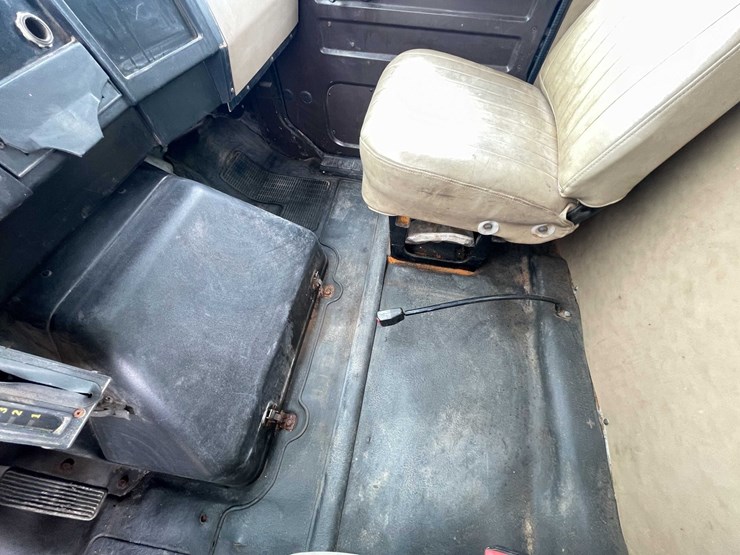 #4062-•-1991-international-box-truck-(has-wi-title)-image-94