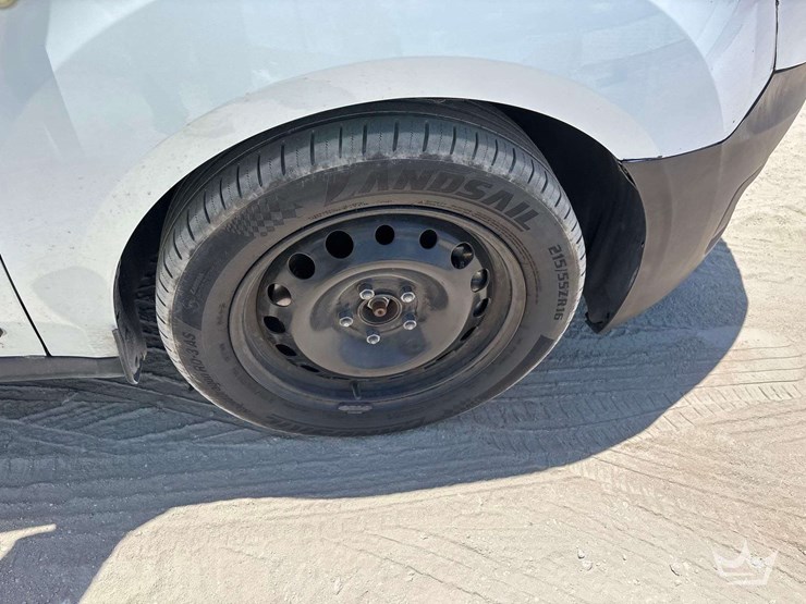2021-ford-transit-connect-image-22