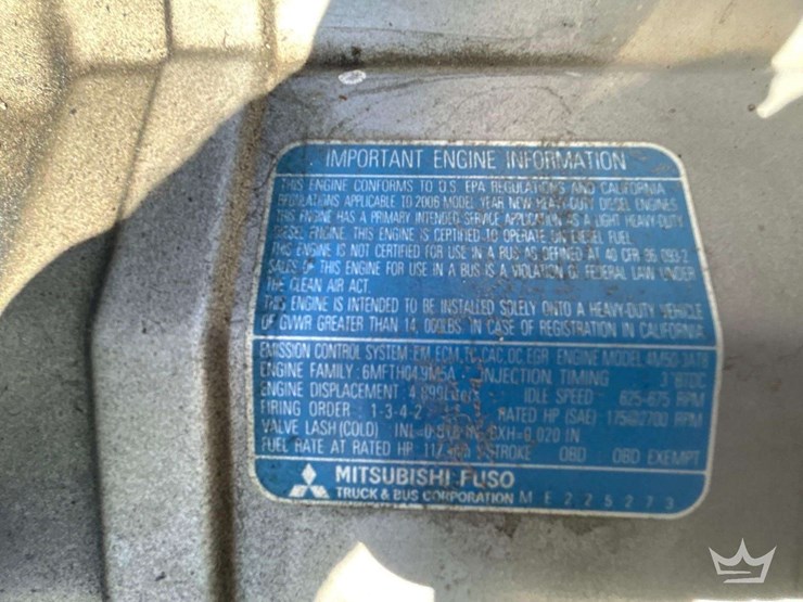 2007-mitsubishi-fuso-fe84d-image-10