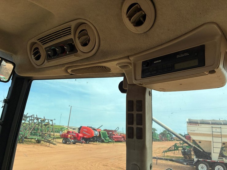 2006-john-deere-5425-image-18