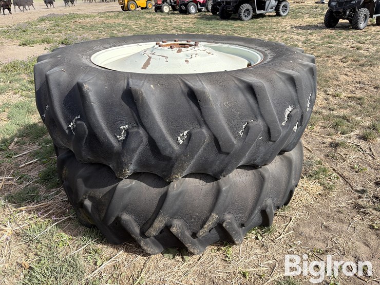 john-deere-4620-image-3