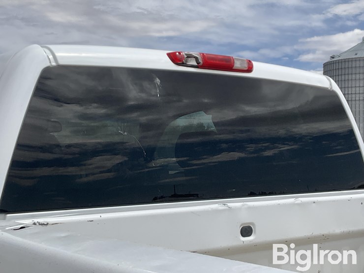 2012-chevrolet-silverado-2500-image-19