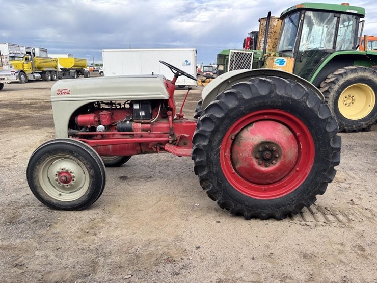 ford-8n-image-5