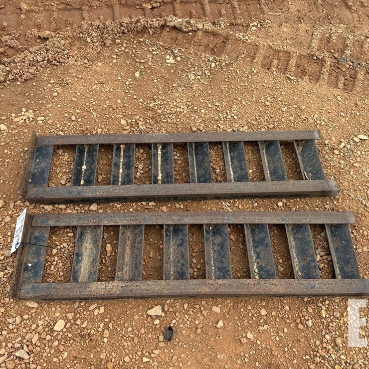 TRAILER RAMPS