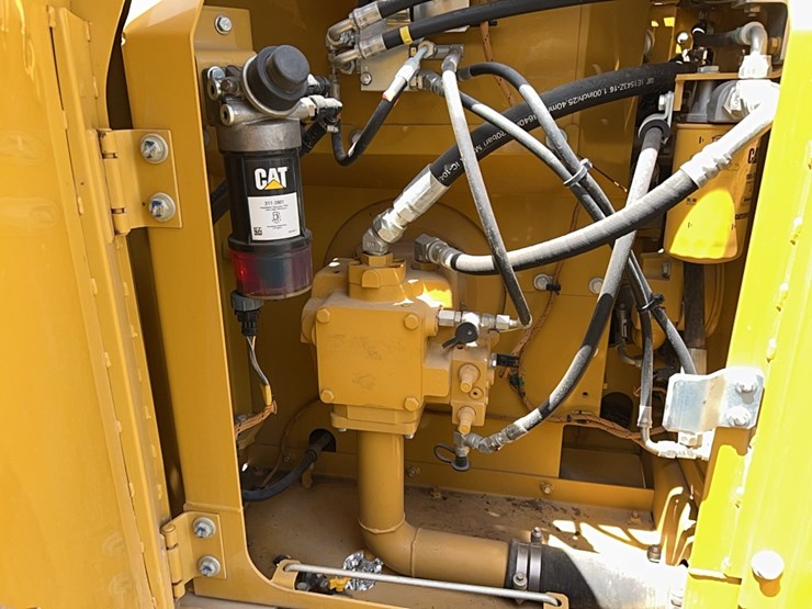 2017-caterpillar-313fl-image-8