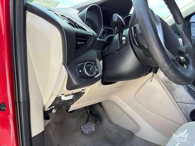 2014-ford-escape-image-14
