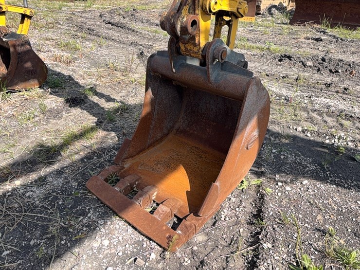 2024-kobelco-sk55srx-image-12