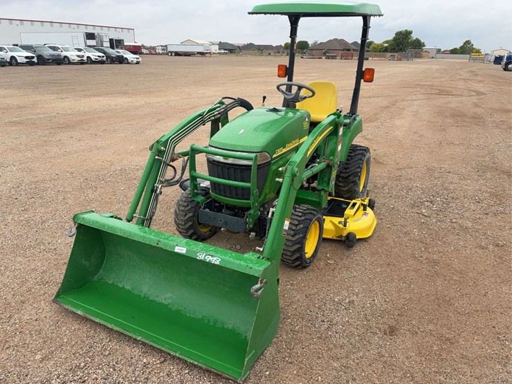 2006-john-deere-2305-image-1