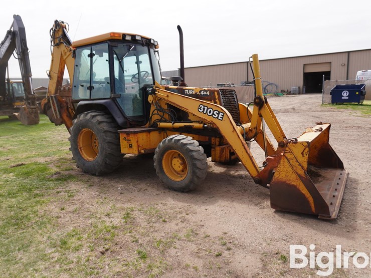 2000-deere-310se-image-3