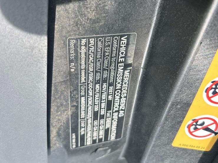2021-mercedes-benz-sprinter-4500-image-10