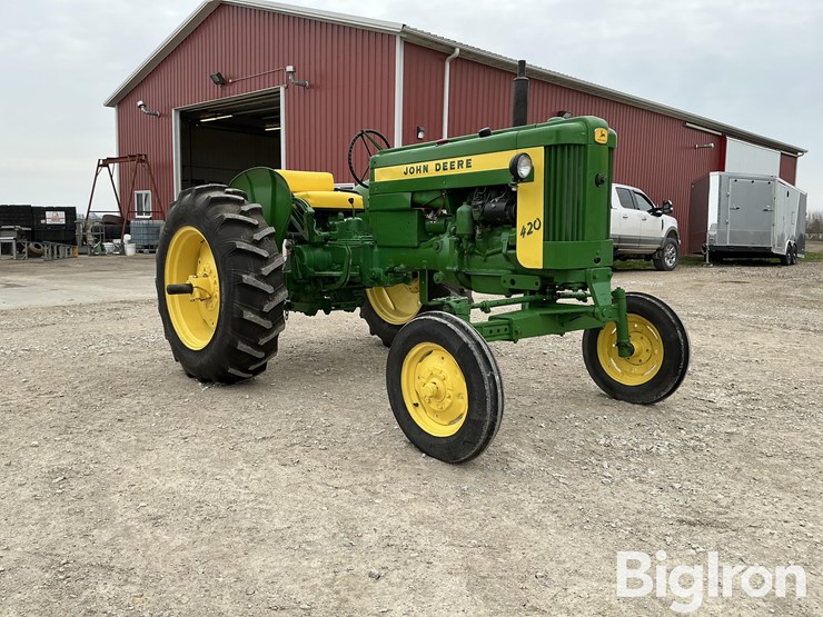 1958-john-deere-420-image-3