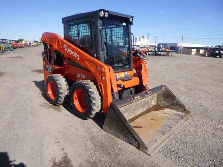 2020-kubota-ssv65-image-2