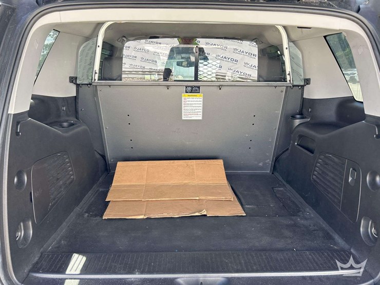 2019-chevrolet-tahoe-image-22