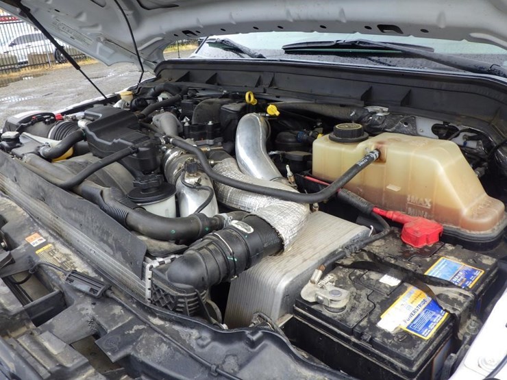2016-ford-f550-image-10
