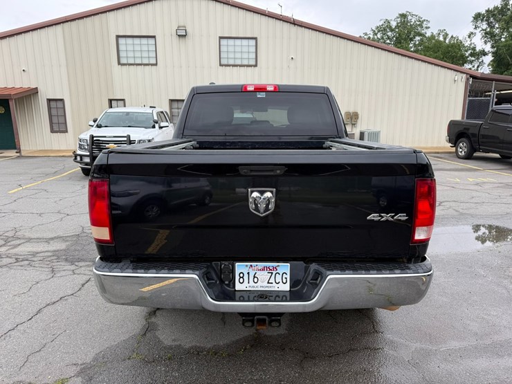 2019-dodge-1500-image-14