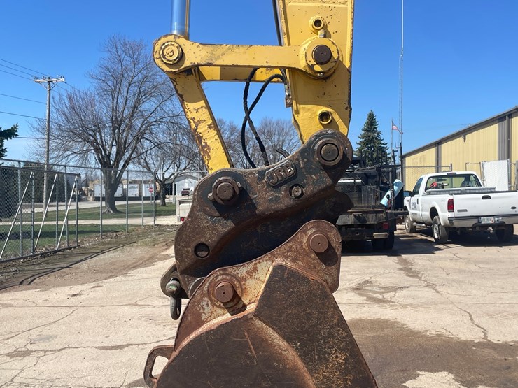 2015-komatsu-pc360-lc-10-image-45
