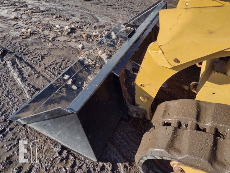 2019-caterpillar-299d2-xhp-image-18