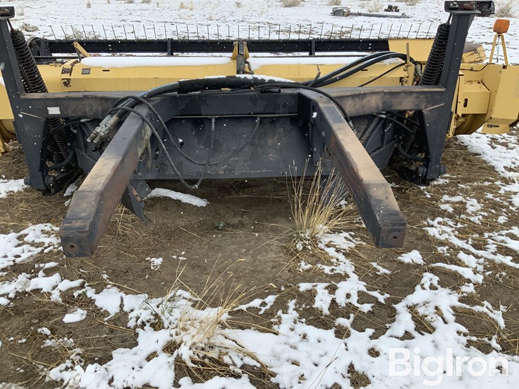 new-holland-2324-image-9
