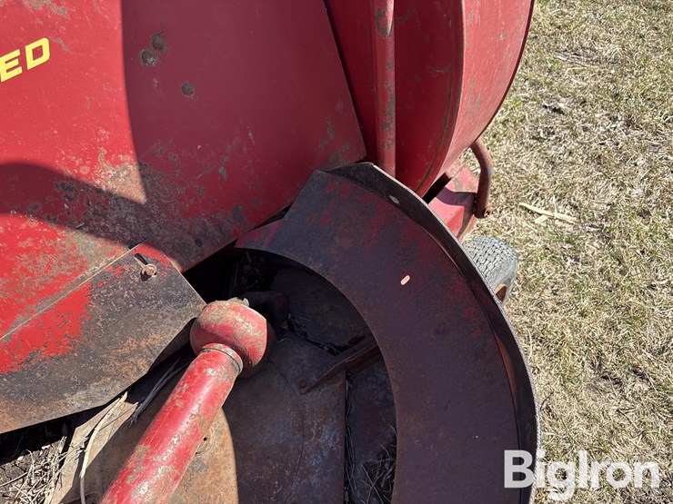 new-holland-28-image-19