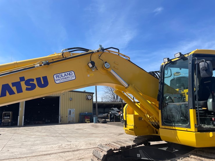 2022-komatsu-pc238us-lc-11-image-87