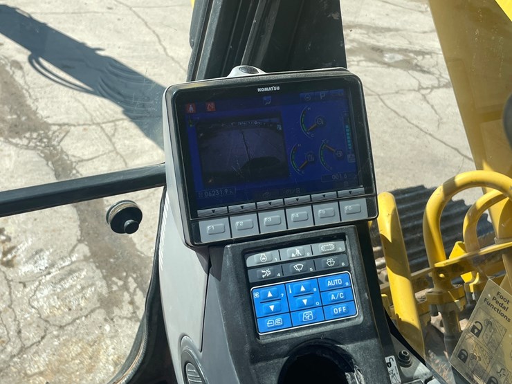 2015-komatsu-pc290lc-11-slf-image-71
