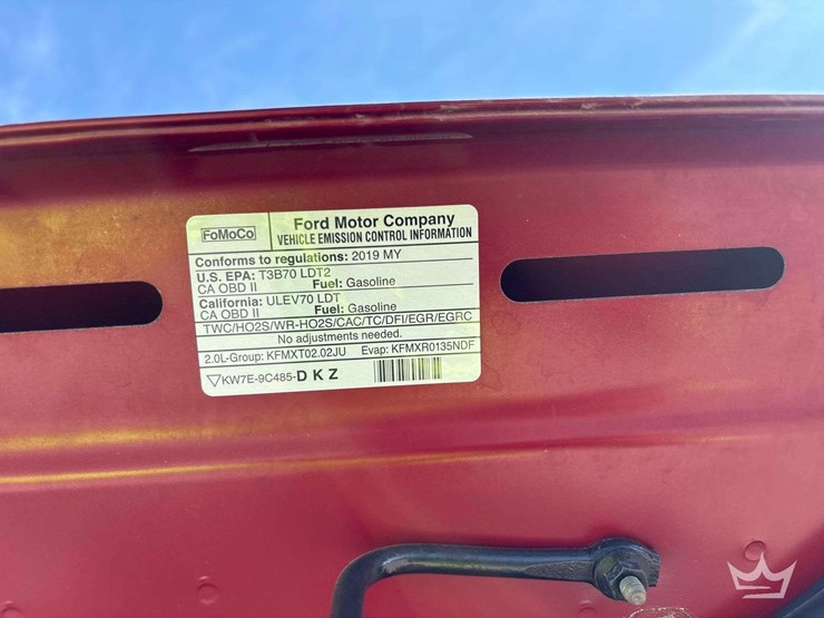 2019-ford-edge-image-10
