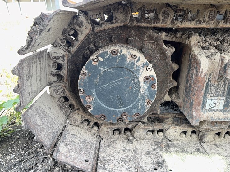 2023-kobelco-sk140sr-lc-7-image-13