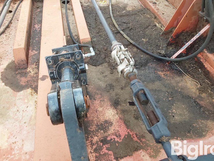 bush-hog-2620-image-14