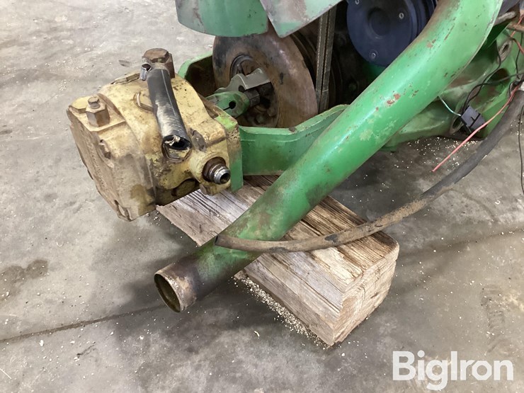john-deere-10-image-17