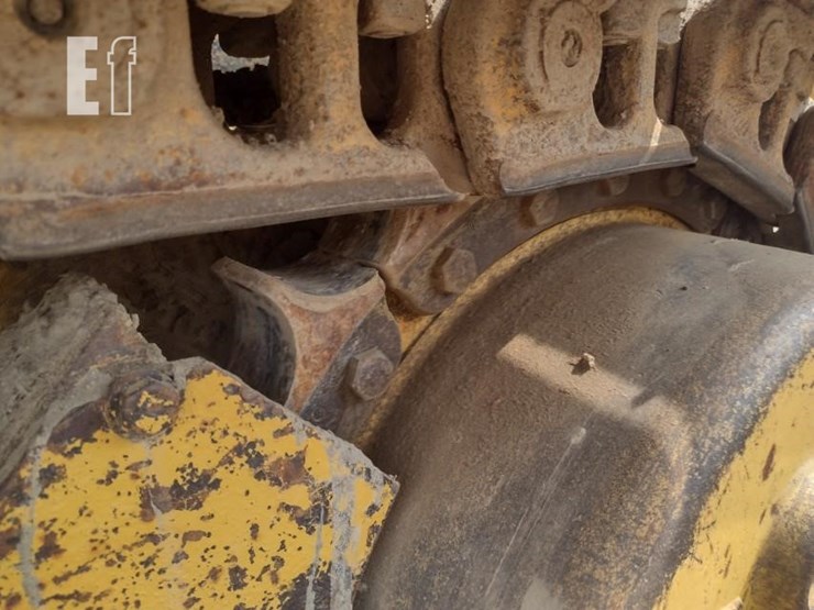 2005-caterpillar-953c-image-21