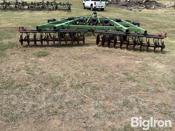 john-deere-510-image-6