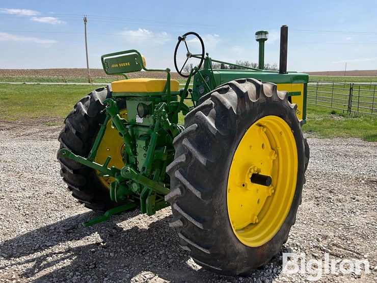 1956-john-deere-720-image-5