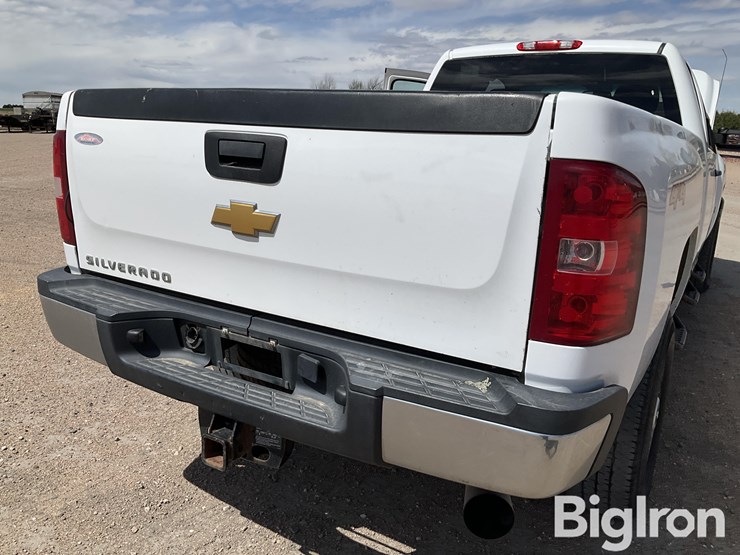 2012-chevrolet-silverado-3500-image-16