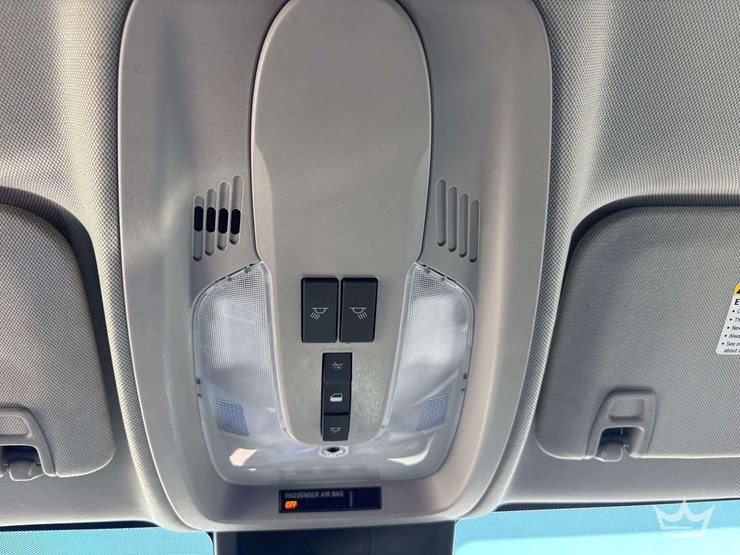 2012-chevrolet-equinox-image-18