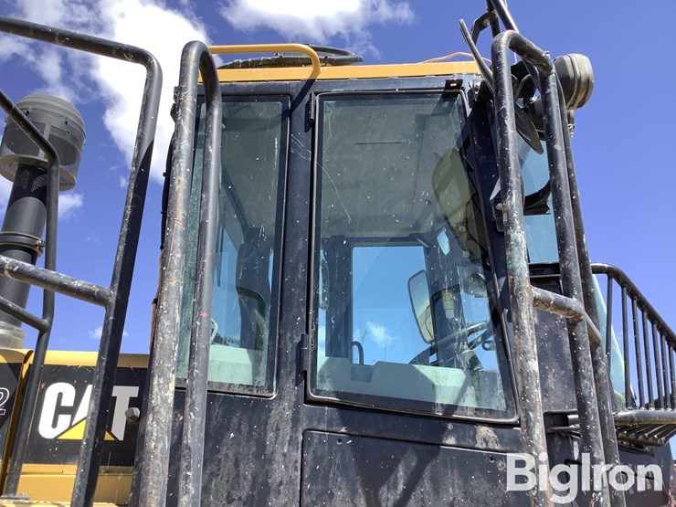2008-caterpillar-816f-image-12