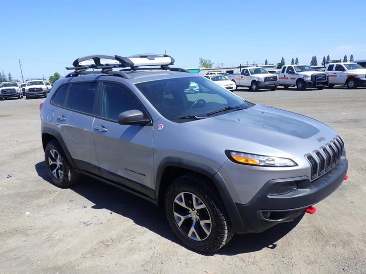 2014-jeep-cherokee-image-2